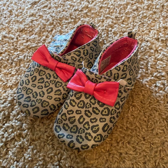 Surprise by Stride Rite Shoes - Picture 1 of 4